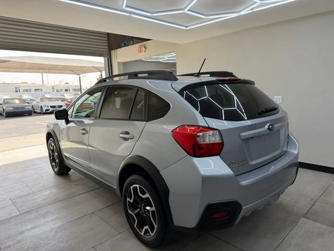 Used 2016 Subaru Crosstrek 2.0i Premium AWD/4WD image 4