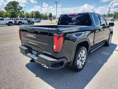 Certified 2025 GMC Sierra 1500 Denali w/ Denali Reserve Package AWD/4WD image 3