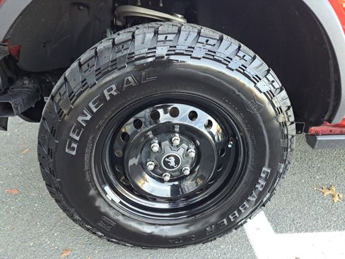 Used 2023 Ford Bronco Black Diamond image 22