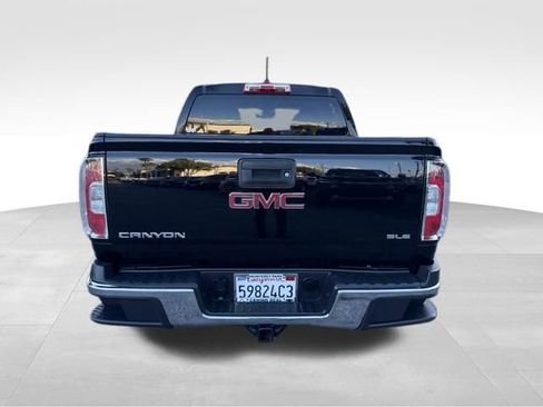 Certified 2015 GMC Canyon SLE w/ SLE Convenience Package image 4