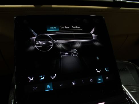 New 2025 Cadillac Escalade IQ Luxury 2 image 24