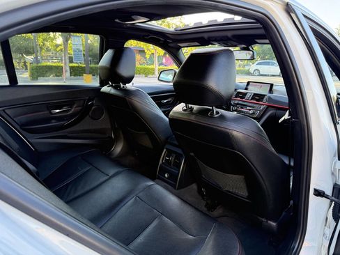 Used 2015 BMW 335i Sedan image 19