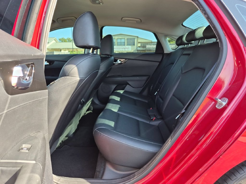 Used 2020 Kia Forte EX FWD image 23