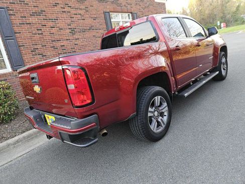 Used 2018 Chevrolet Colorado LT w/ LT Convenience Package image 5