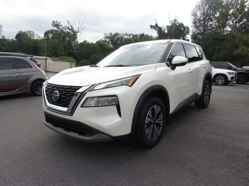 Used 2021 Nissan Rogue SV FWD image 8