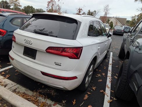 Used 2018 Audi Q5 2.0T Premium Plus w/ Premium Plus Package image 6