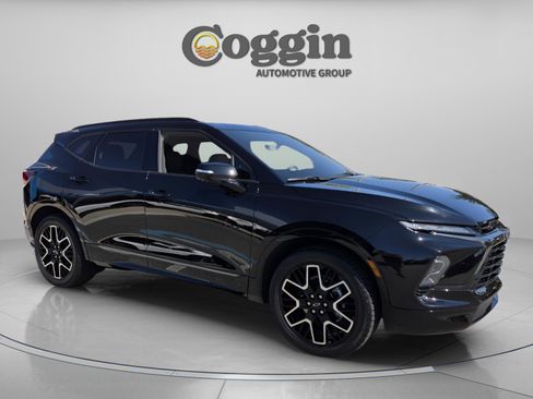 Used 2025 Chevrolet Blazer RS w/ Driver Confidence II Package FWD image 7