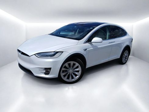Used 2019 Tesla Model X P100D AWD/4WD image 4