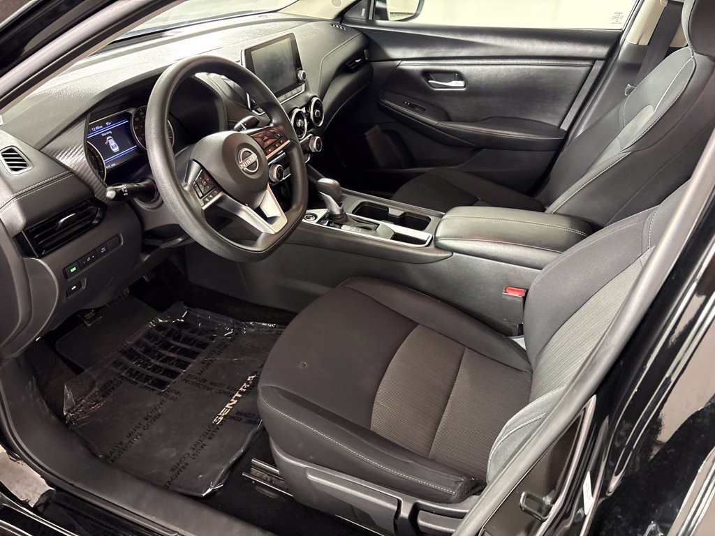 Used 2024 Nissan Sentra SV FWD image 28