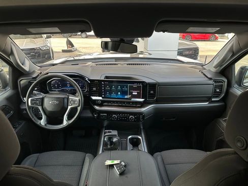 Used 2024 Chevrolet Silverado 1500 RST image 20