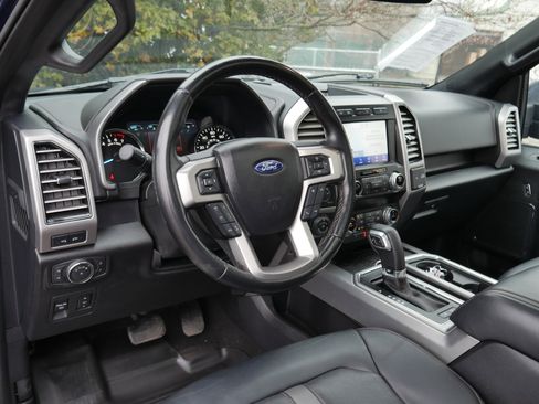 Used 2020 Ford F150 Platinum w/ Equipment Group 701A Luxury image 4