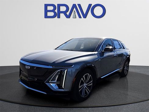 New 2023 Cadillac Lyriq 2WD image 9