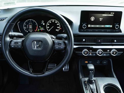 Used 2024 Honda Civic Sport image 19