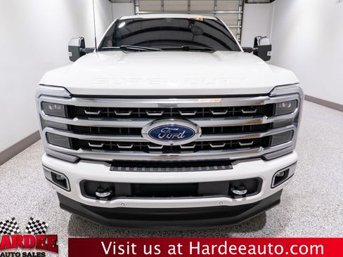 Used 2024 Ford F250 Platinum AWD/4WD image 7