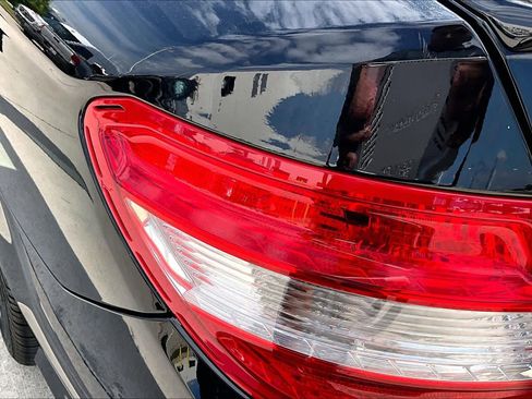 Used 2009 Mercedes-Benz C 350 Sport image 24