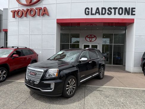 Used 2016 GMC Terrain Denali AWD/4WD image 1