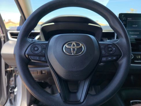 Used 2020 Toyota Corolla LE w/ Carpet Mat Package (TMS) FWD image 19