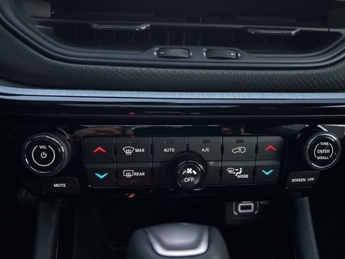 New 2026 Jeep Compass Trailhawk image 29