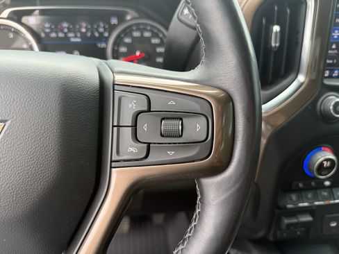 Used 2022 Chevrolet Silverado 2500 High Country w/ Safety Package II AWD/4WD image 15