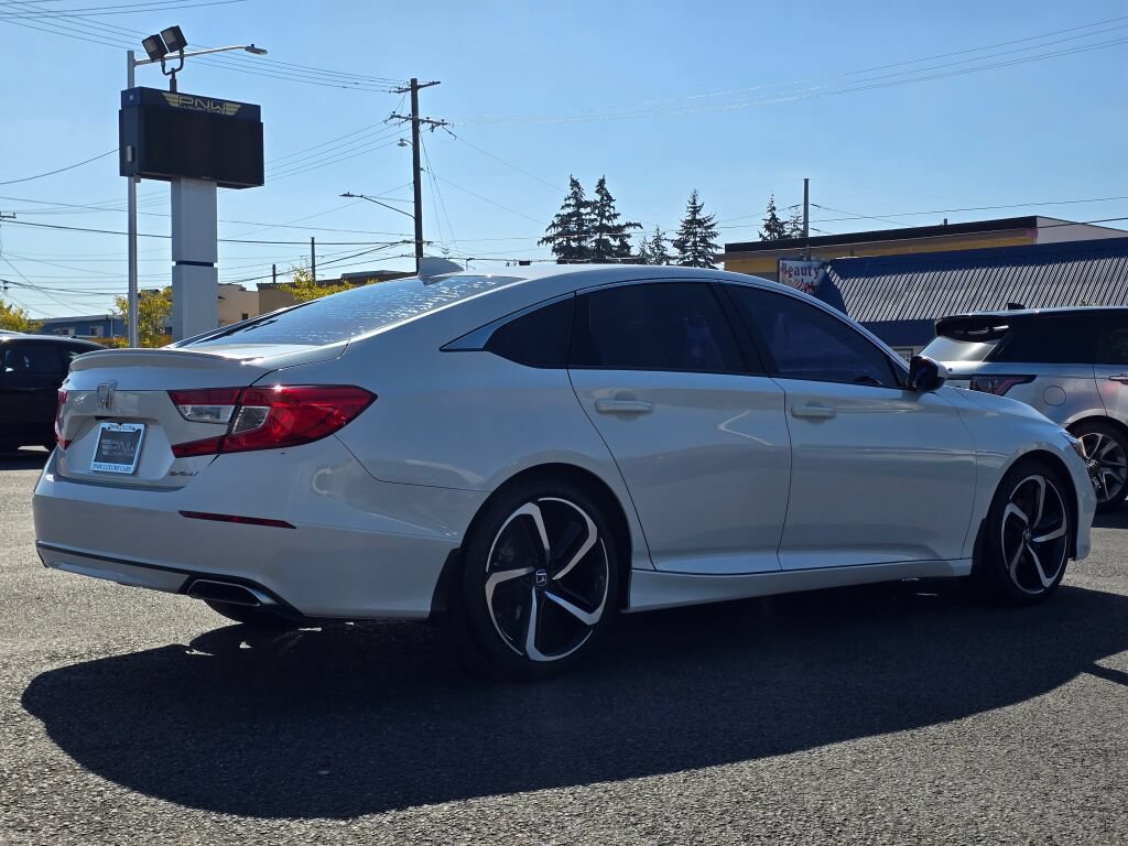 Used 2019 Honda Accord Sport image 6
