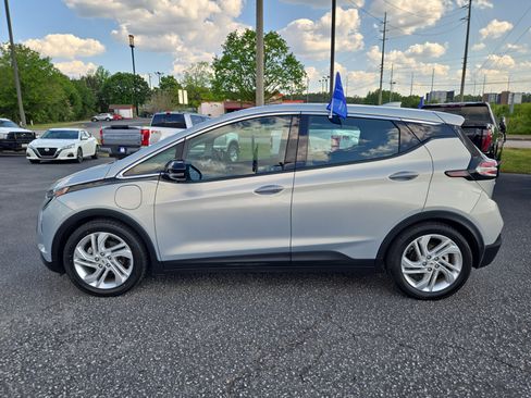 Used 2023 Chevrolet Bolt LT w/ Driver Confidence Package image 11