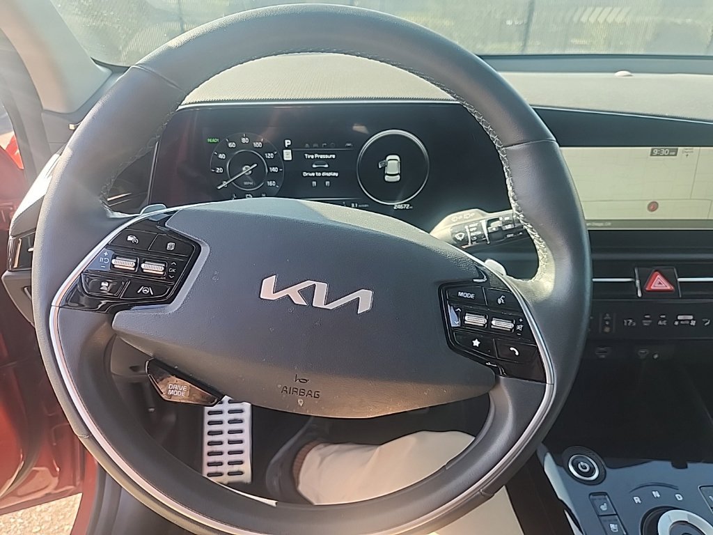 Used 2023 Kia Niro Wave FWD image 21