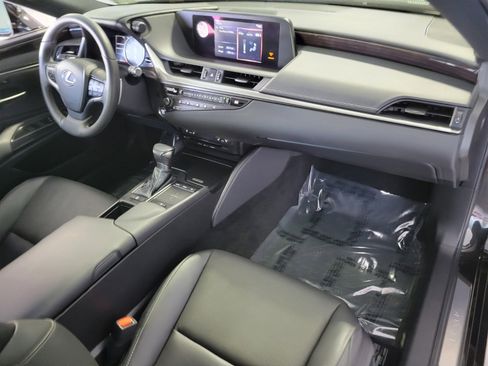 Used 2020 Lexus ES 350 w/ Premium Package image 18