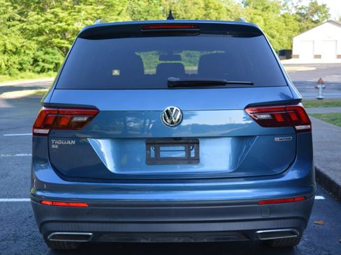 Used 2019 Volkswagen Tiguan SE AWD/4WD image 6