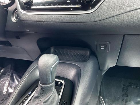 Used 2026 Toyota Corolla SE FWD image 38