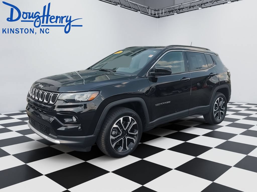Used 2023 Jeep Compass Limited w/ Sun and Sound Group AWD/4WD image 1