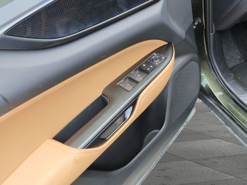 Certified 2025 Lexus NX 250 FWD w/ Accessory Package (Z1) image 9