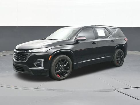 Used 2023 Chevrolet Traverse Premier w/ Redline Edition AWD/4WD image 4