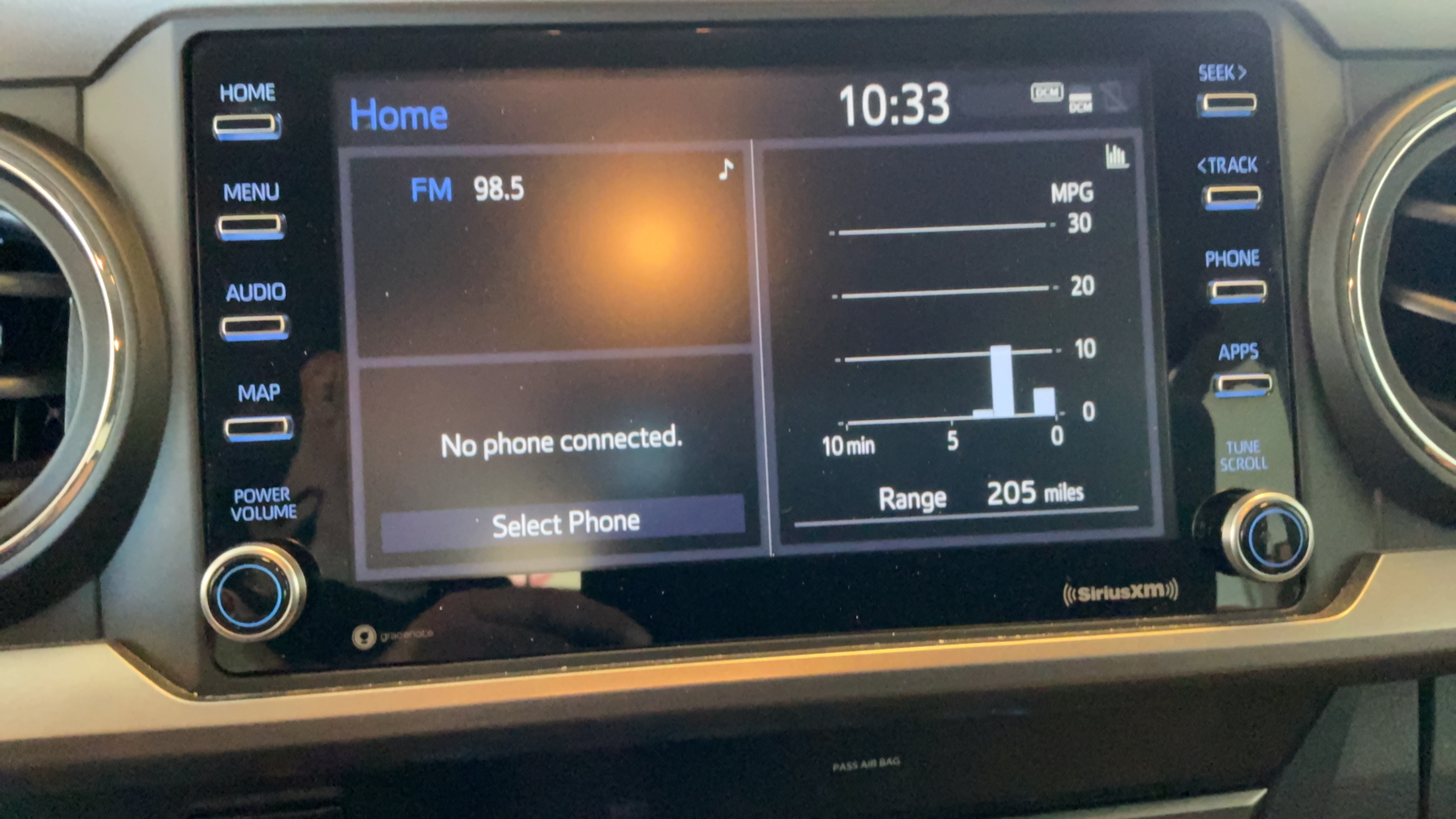 Used 2020 Toyota Tacoma SR5 RWD image 11