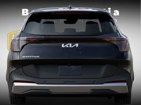 New 2026 Kia Sportage LX w/ LX Convenience Package FWD image 13