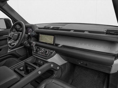 Used 2025 Land Rover Defender 110 S AWD/4WD image 11