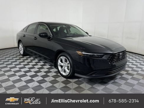 Used 2023 Honda Accord LX image 1