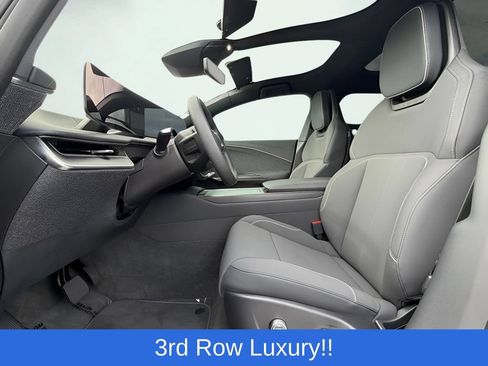 Used 2026 Lucid Gravity Grand Touring AWD/4WD image 15