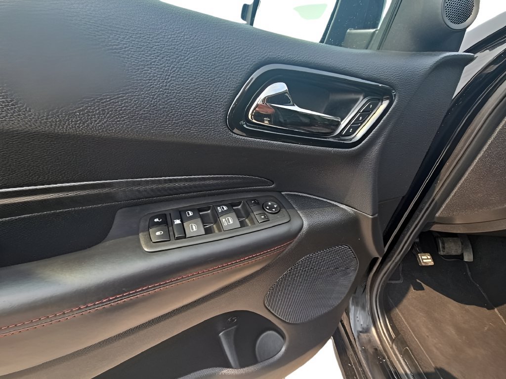 Used 2023 Dodge Durango GT AWD/4WD image 17