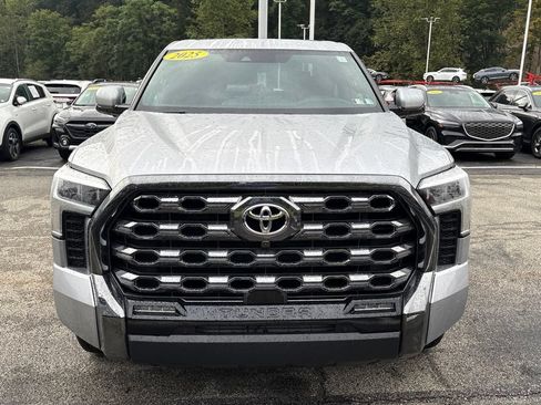 Used 2025 Toyota Tundra Platinum AWD/4WD image 9