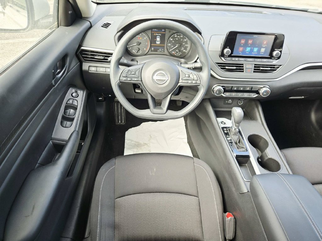 Used 2023 Nissan Altima 2.5 S FWD image 10