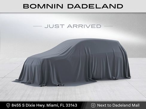 Used 2024 Volvo XC60 B5 Plus AWD/4WD image 1