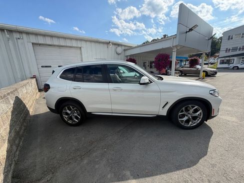 Used 2023 BMW X3 xDrive30i w/ Premium Package AWD/4WD image 6