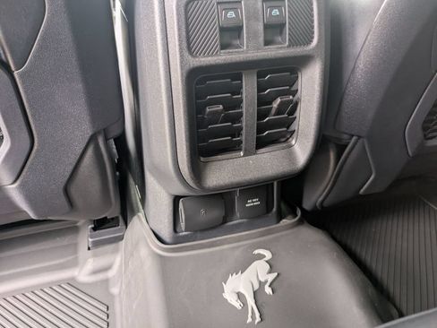 New 2025 Ford Bronco Badlands AWD/4WD image 34