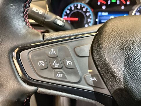 Used 2023 Chevrolet Equinox RS image 17