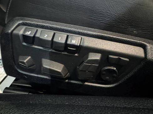 Used 2014 BMW M6 Convertible RWD image 11