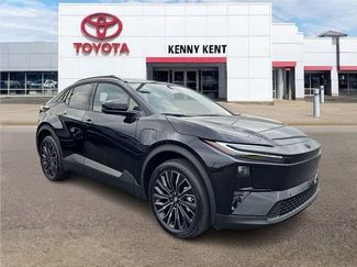New 2026 Toyota C-HR AWD/4WD video 1