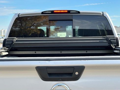 Used 2016 Nissan Titan PRO-4X w/ Pro-4x Convenience Package image 3