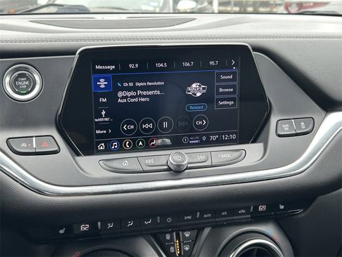 Used 2022 Chevrolet Blazer LT w/ Sound & Technology Package image 18