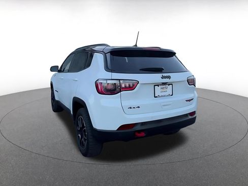 Used 2025 Jeep Compass Trailhawk AWD/4WD image 11