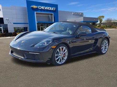 Used 2022 Porsche 718 Boxster S RWD image 30